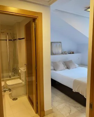 Marina Iii Apartment *